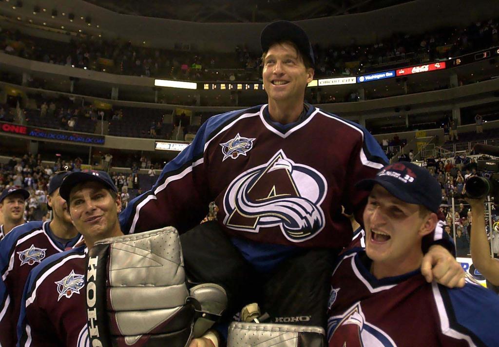 Adam Foote Jersey - Colorado Avalanche 2001 Vintage Home NHL Hockey Jersey