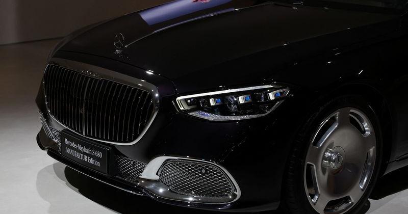 Porsche, Aston Martin hike U.S. prices as hopes for tariff sweeteners fade