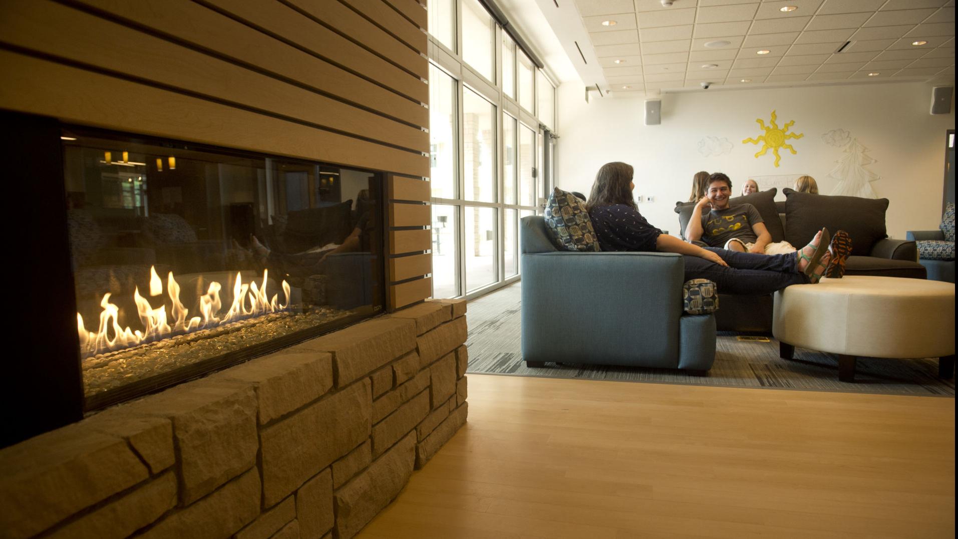 Colorado College Finishes 14 Million Renovation Of Residence Hall Welcomes 524 Freshmen Colorado Springs News Gazette Com