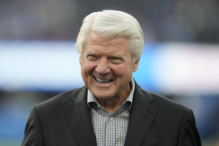 Jimmy Johnson returns to Air Force where he was once a coaching