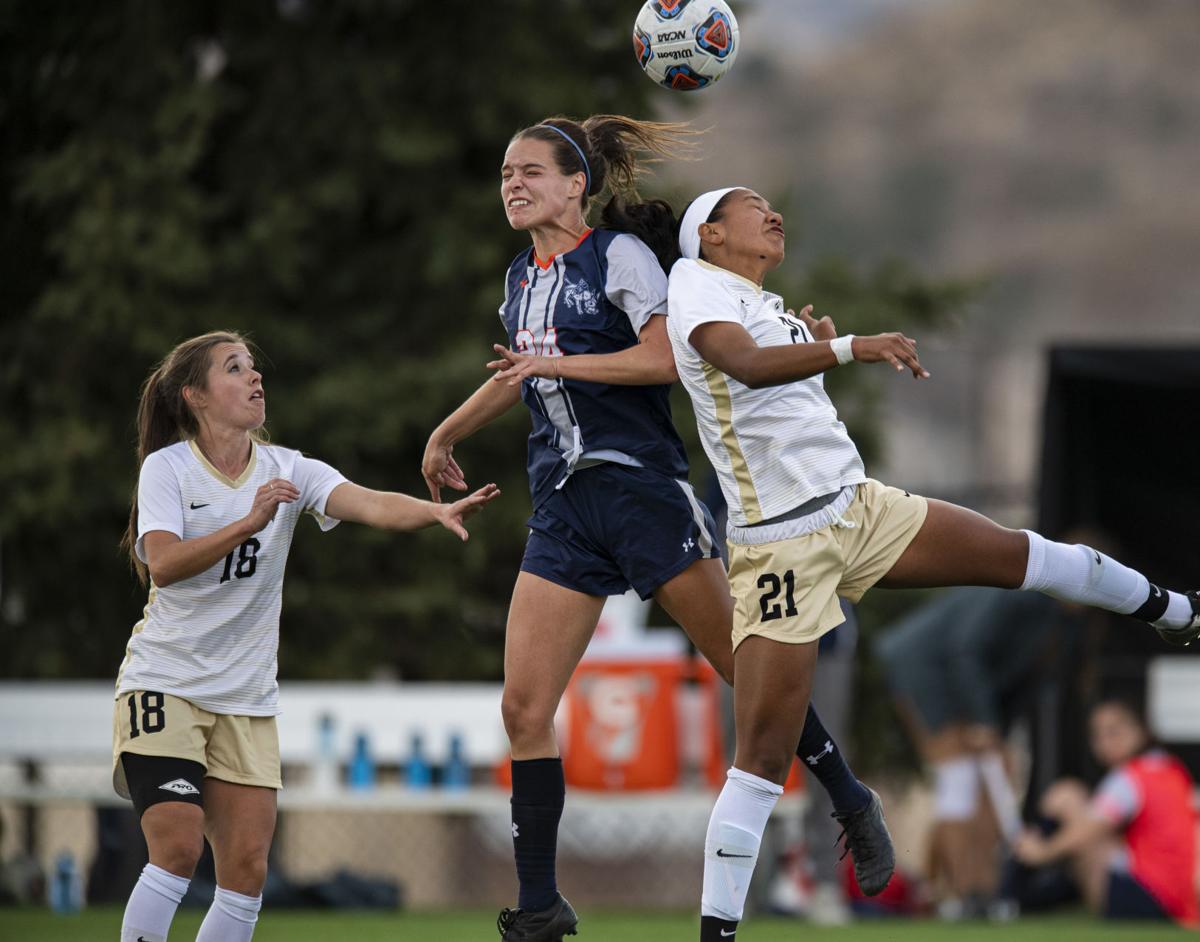 11_16_19 uccs1437.jpg