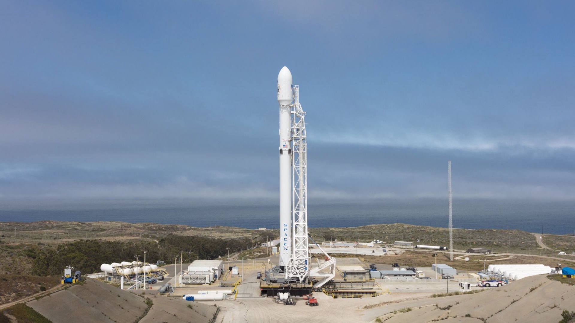 WATCH LIVE: SpaceX Falcon 9 Launch From Vandenberg Air Force Base ...