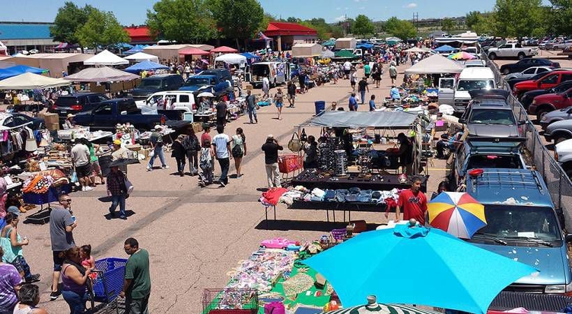 are dogs allowed at the denver flea market