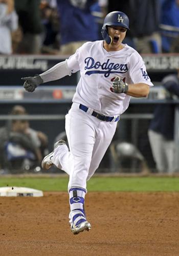 Dodgers' Joc Pederson driven by brother Champ