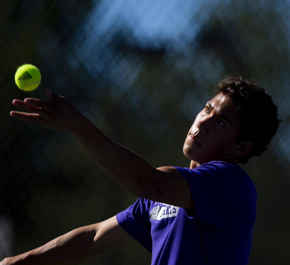 101418-s-boystennis-gallery