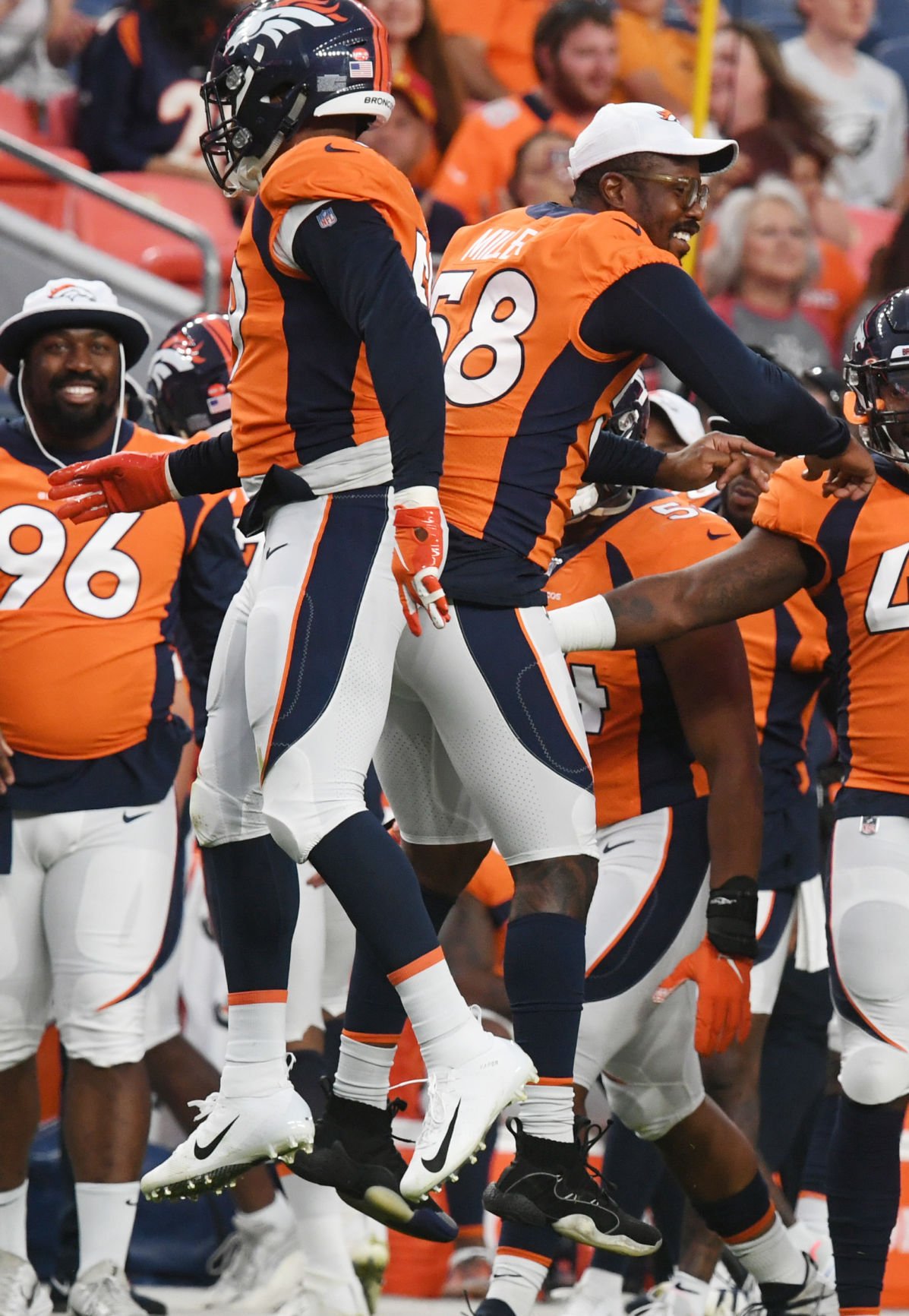 083019-s-broncoscardinals 05.JPG