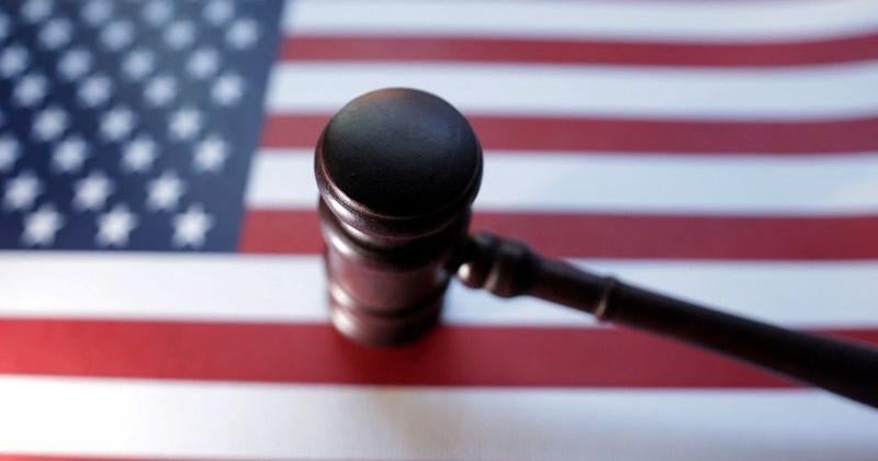 US judge clears the way for imminent deportation of 8 migrants to South Sudan