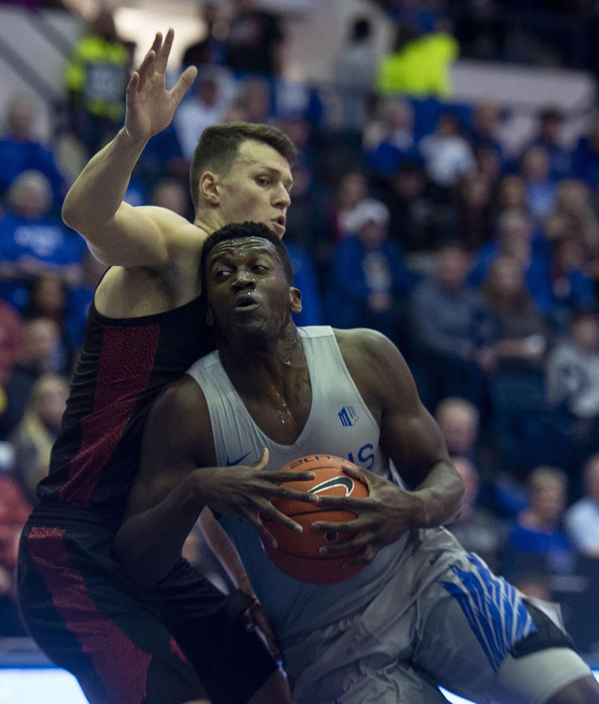 020920-s-afbasketball 02.jpg