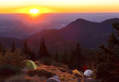 092022-news-PikesPeak-sunrise.jpg
