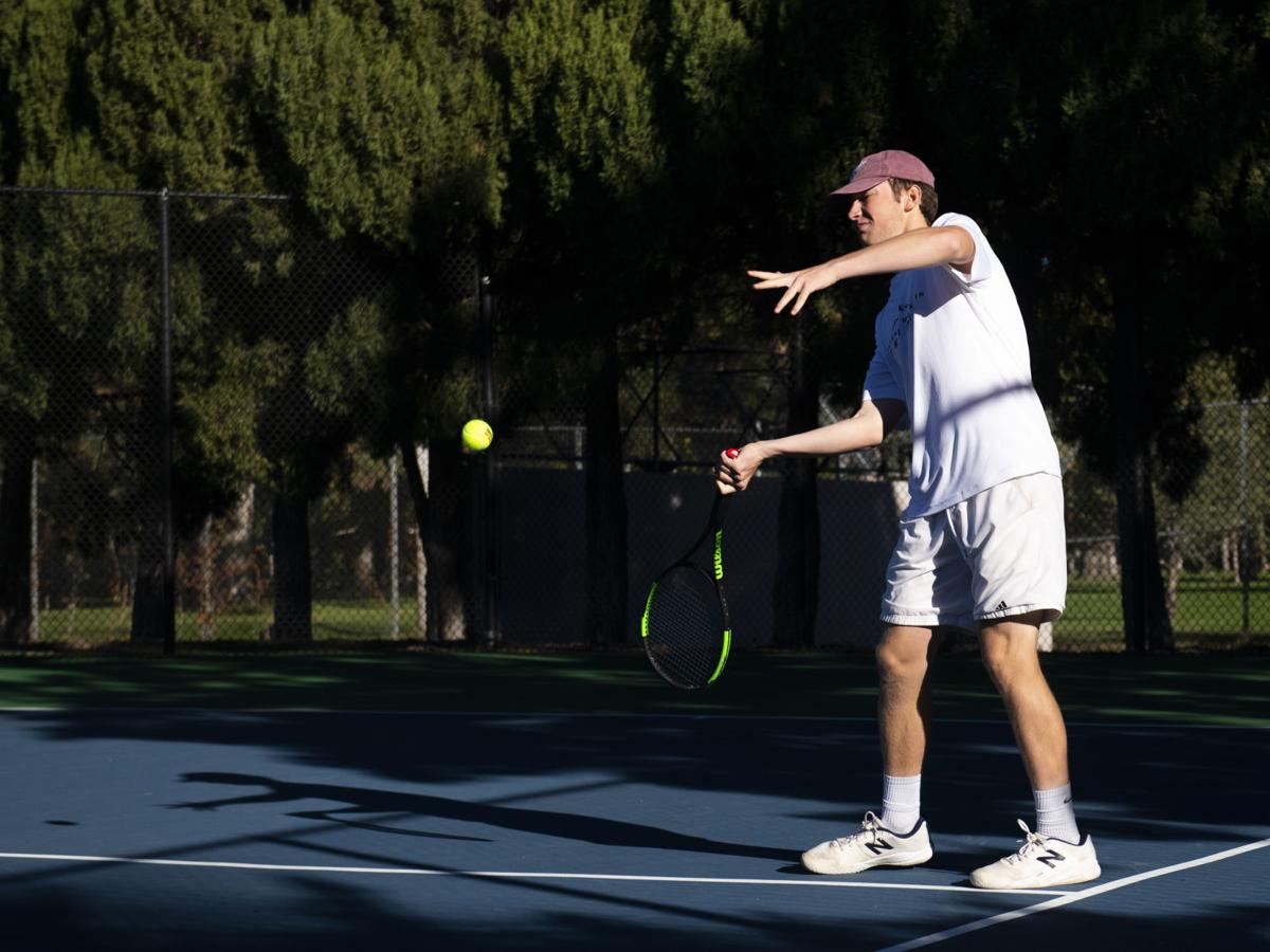 101418-s-boystennis-gallery