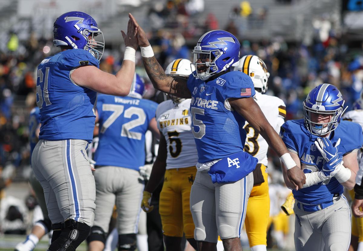 Air Force football earns first top 25 national ranking in nearly a