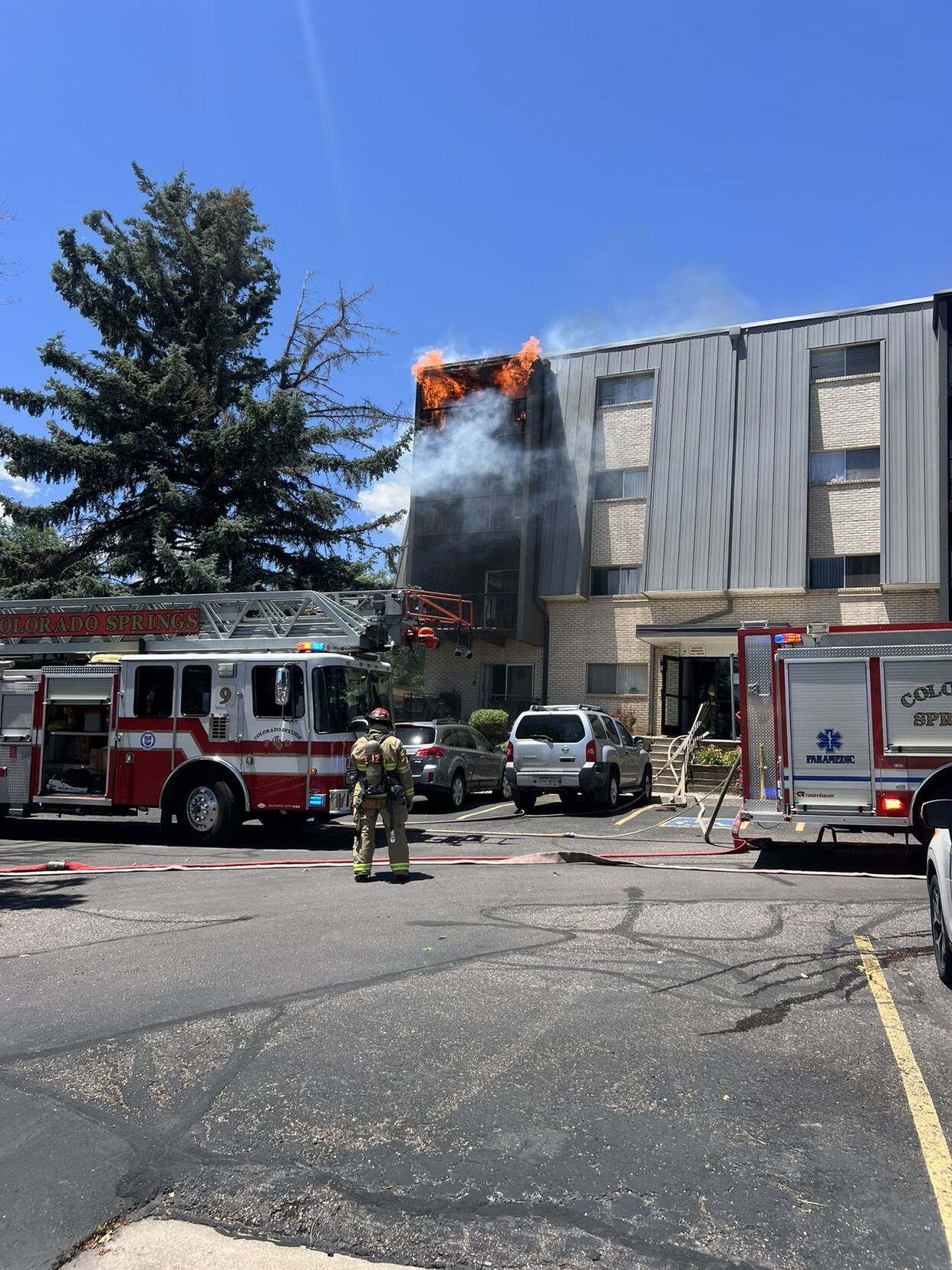 Apartment Fire In Colorado Springs Closes Roads 