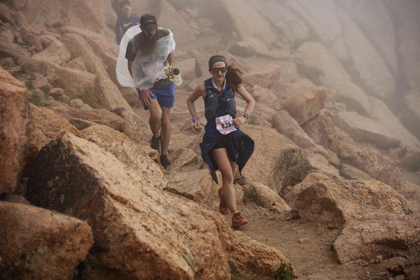 082221-news-pikespeakascent 04.jpg