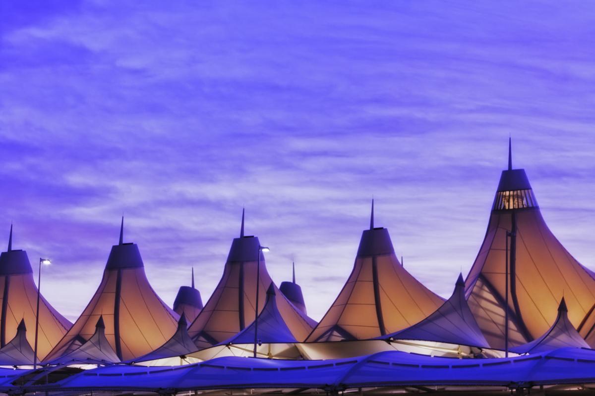 Over 2 000 Flights Canceled Through Monday At Dia Dozens Canceled At Colorado Springs Airport Colorado Springs News Gazette Com