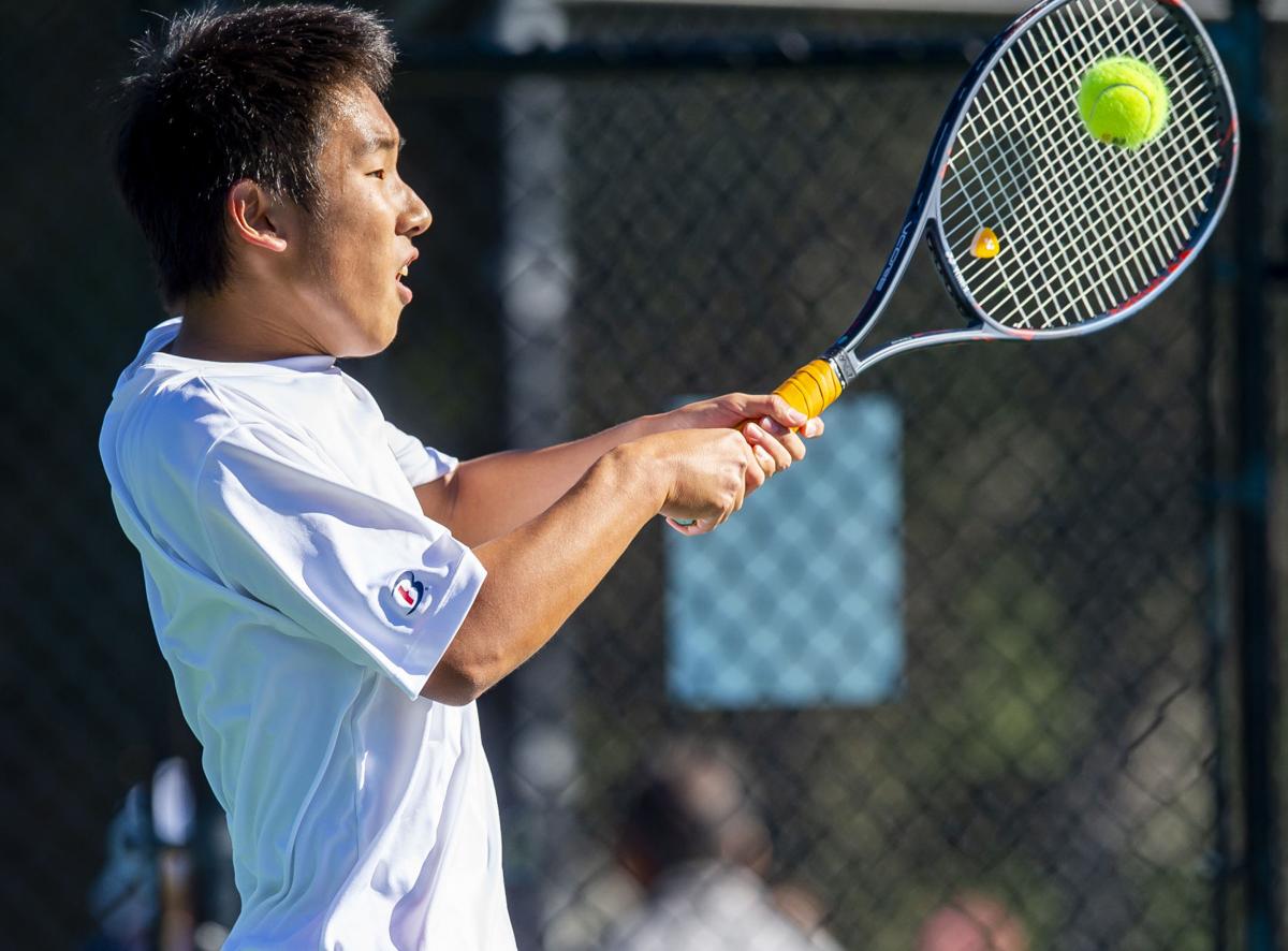 101418-s-boystennis-gallery