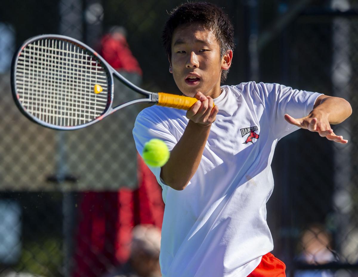 101418-s-boystennis-gallery