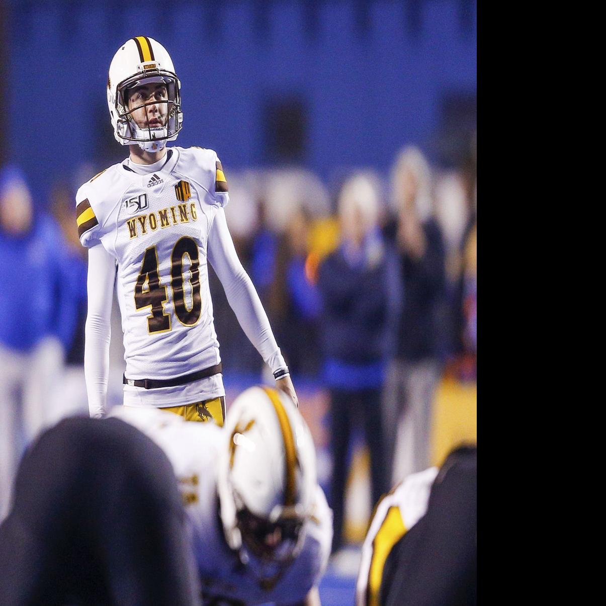 Wyoming Kicker Cooper Rothe A Former Air Force Recruit Has Long