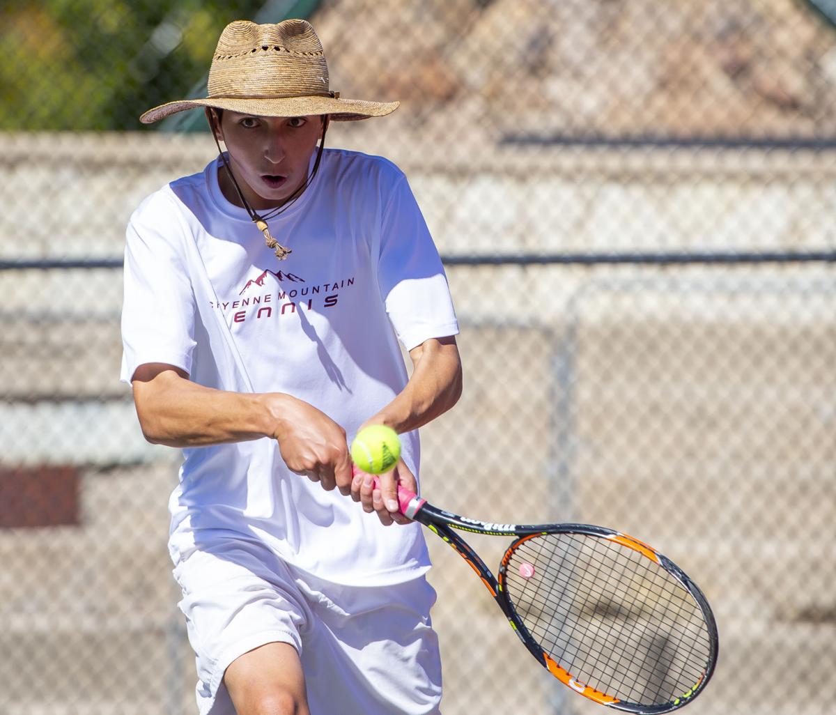 101418-s-boystennis-gallery
