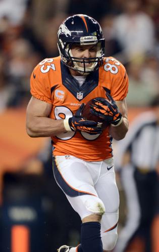 Peyton Manning sets new yards record, Denver Broncos smash Oakland Raiders, Sport News