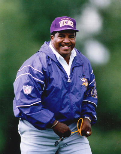 Career coach' Dennis Green, dead at 67, enjoyed helping players with  character issues and coaches advance – New York Daily News