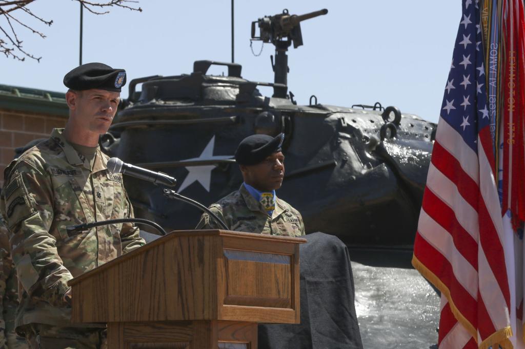 Army Struggles With Soldier Shortage As Recruiters Miss Goals