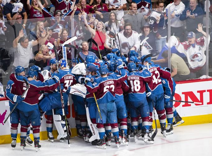 06_15_22 stanley cup 02561.jpg