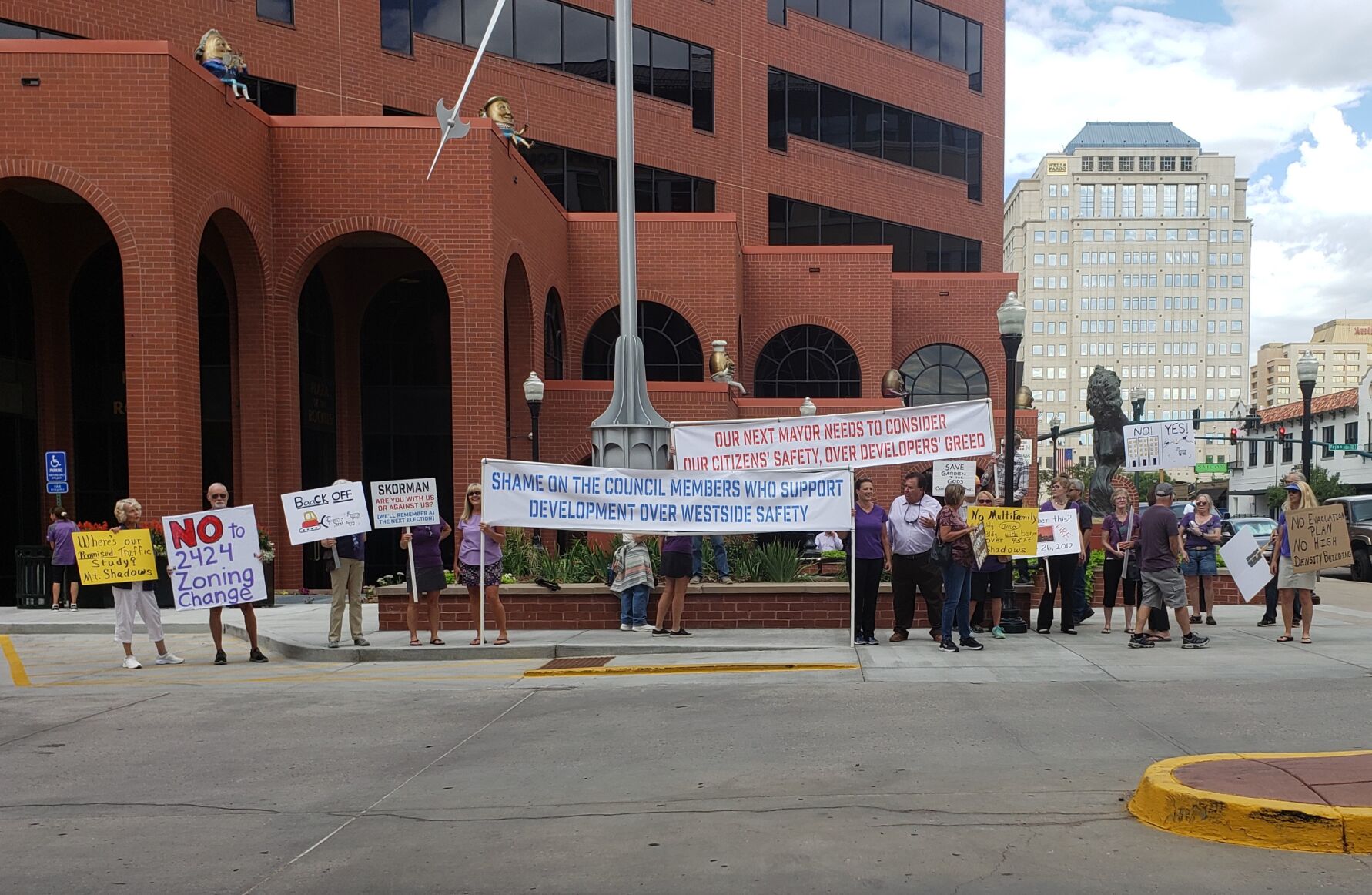 Controversial Colorado Springs Apartment Project On Garden Of The Gods ...