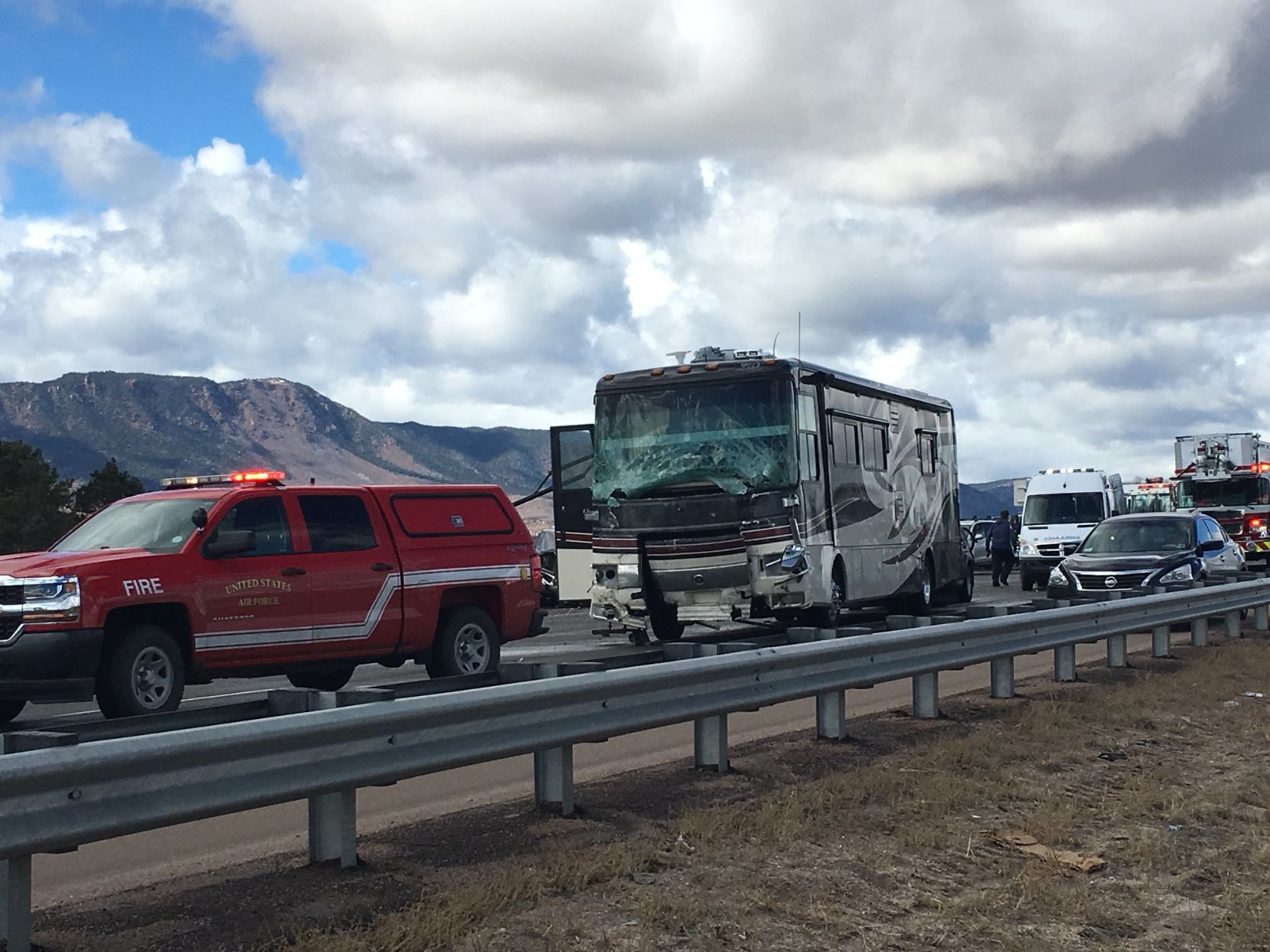 3-year-old, Mother Severely Injured In Multi-vehicle Crash On I-25 ...