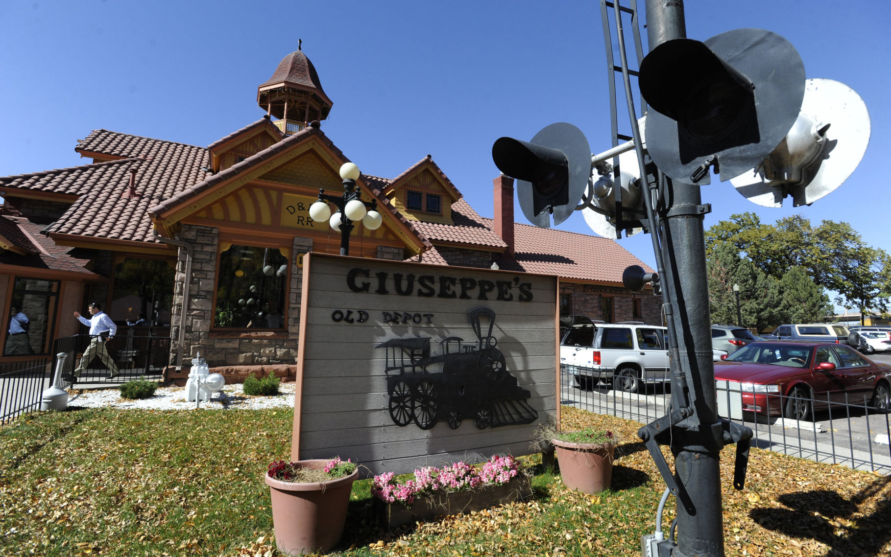 Longtime Colorado Springs deli Wooglin s goes big in new northeast