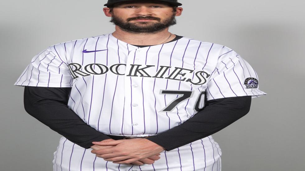 Colorado Rockies' call-up RHP Chad Smith for his MLB debut