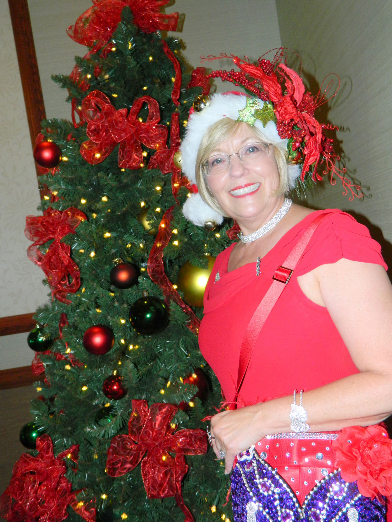 Red hat society sales christmas ornaments