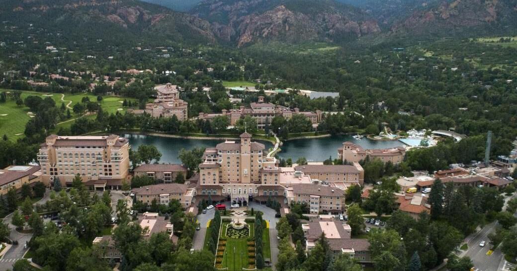 Forbes Travel Guide awards five stars to The Broadmoor hotel | Business Forbes Travel Guide awards five stars to The Broadmoor hotel | Business