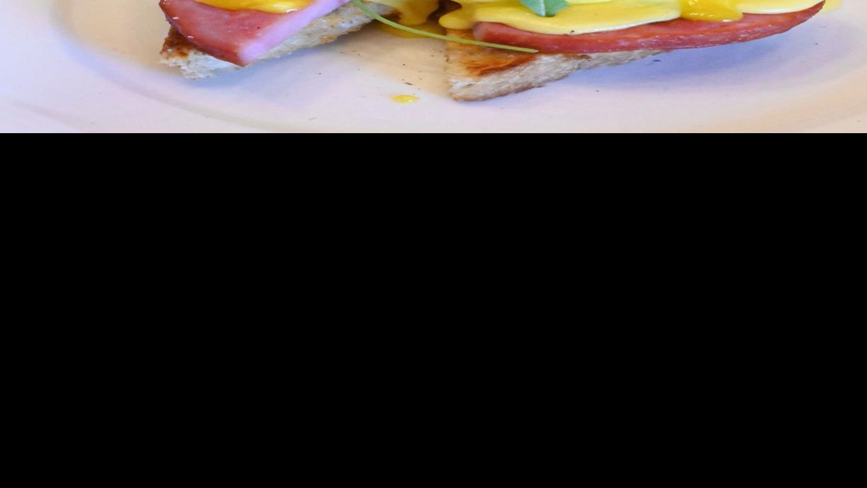 Colorado Springs Chef Gives Tips For Making Mom Eggs Benedict On Her Special Day Lifestyle Gazette Com