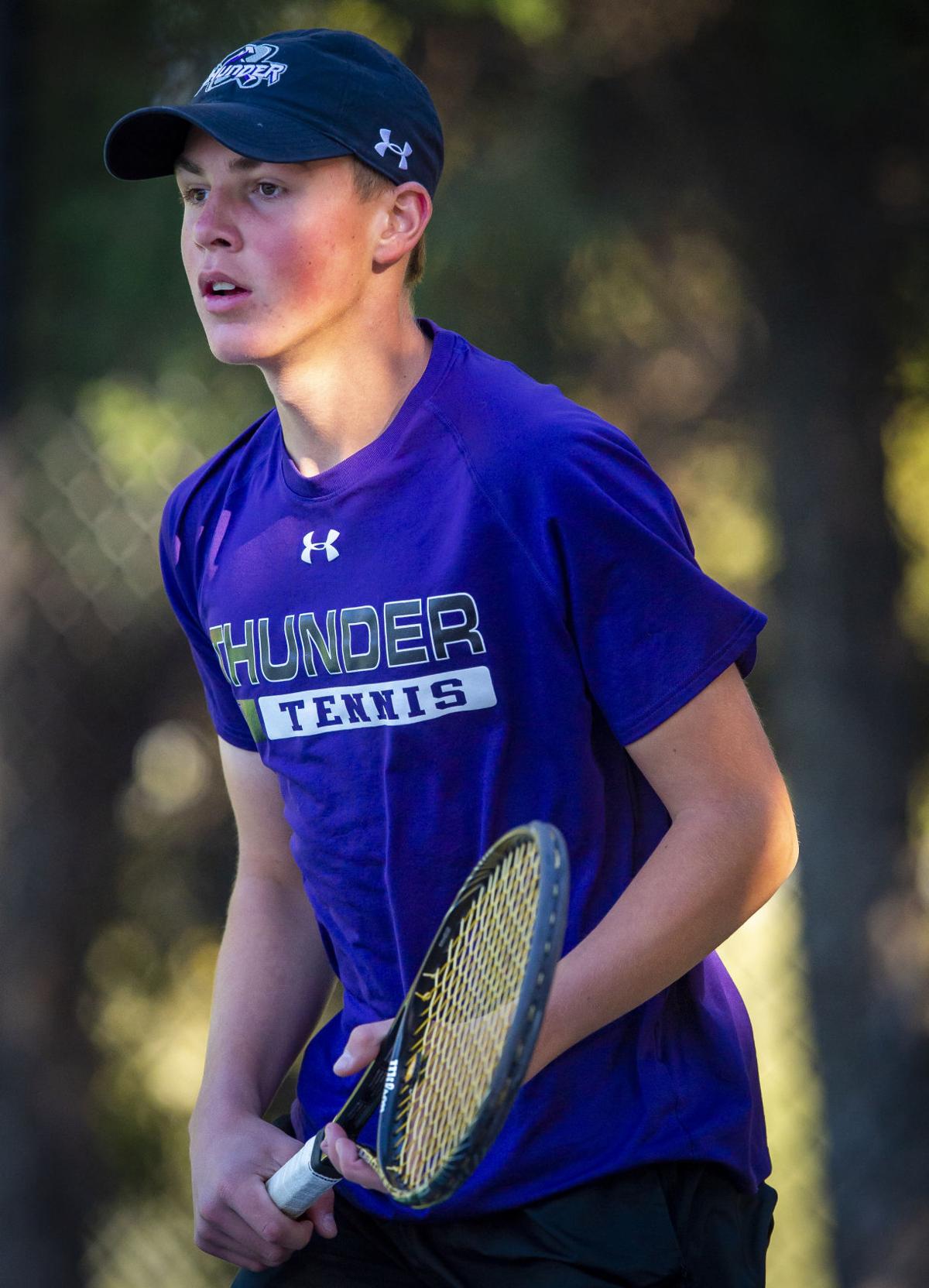 101418-s-boystennis-gallery