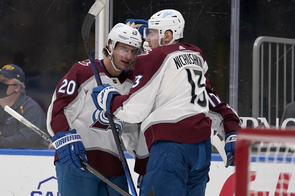 Ryan O'Reilly's hat trick sends St. Louis Blues past Colorado Avalanche, Sports