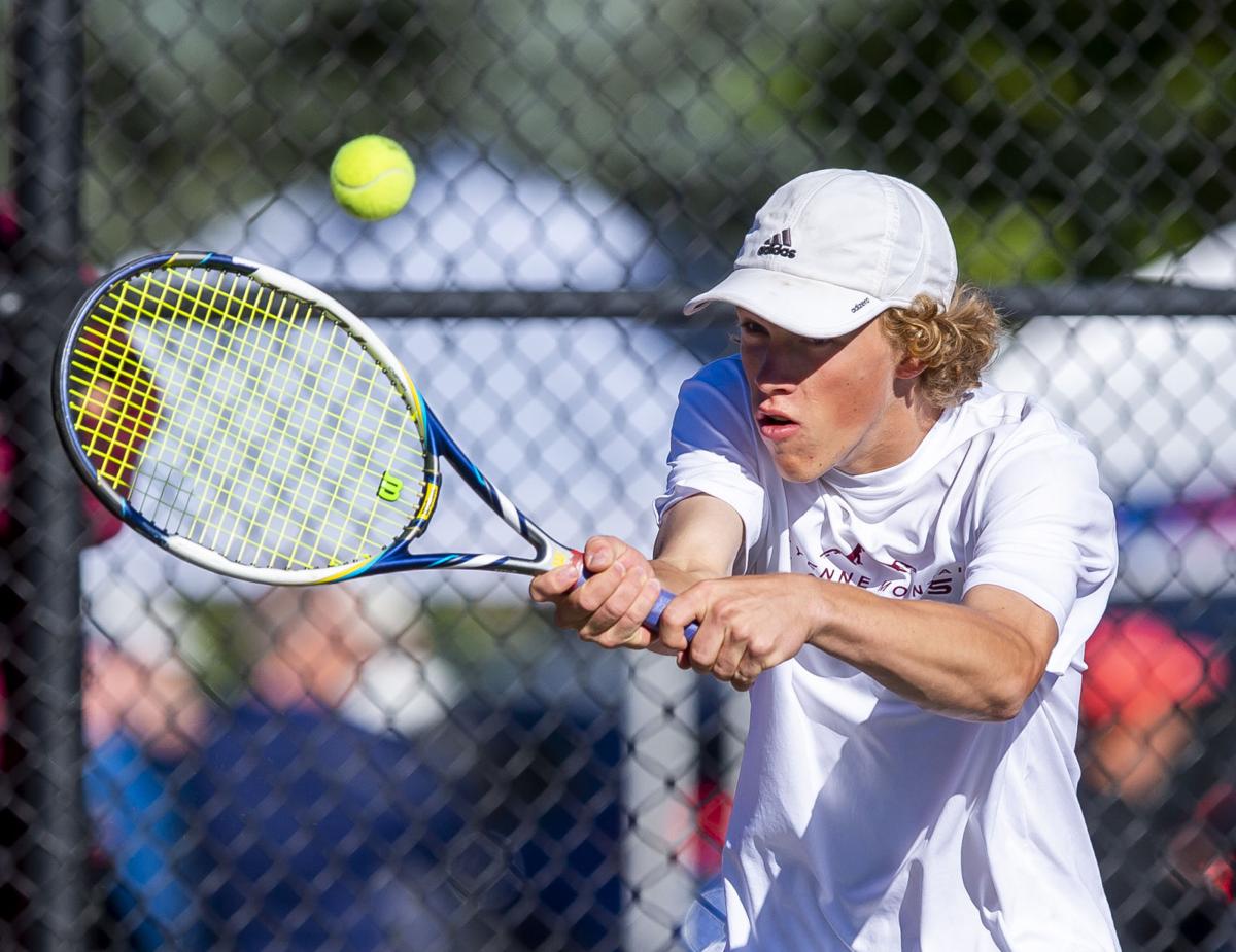 101418-s-boystennis-gallery