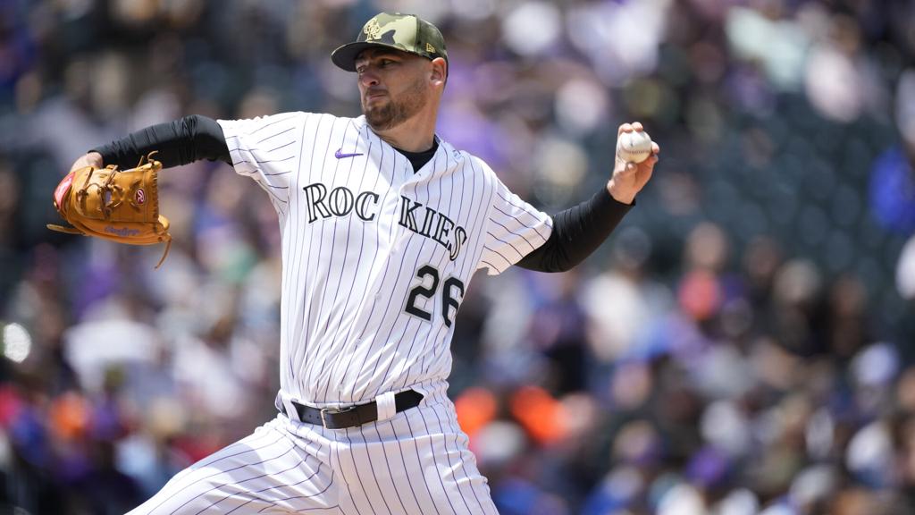 Photos: Colorado Rockies' Brian Serven smacks two home runs in