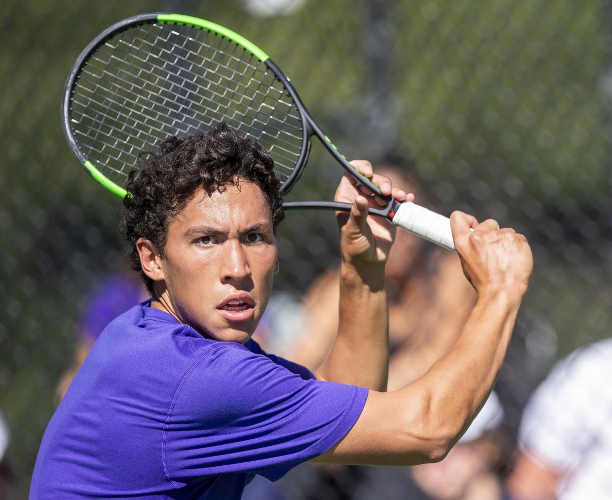 101418-s-boystennis-gallery