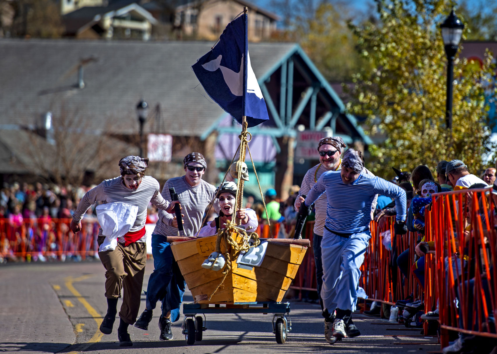 Coffin Races And Festival In Manitou Springs An Annual Nod To The ...