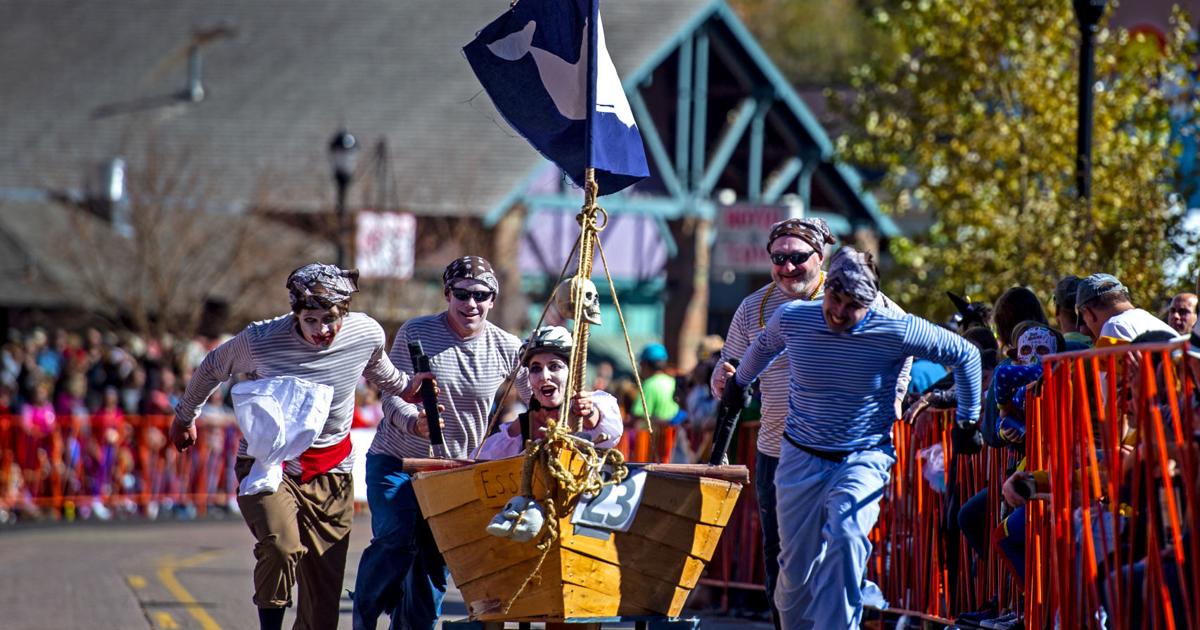 Coffin Races Manitou Springs 2025
