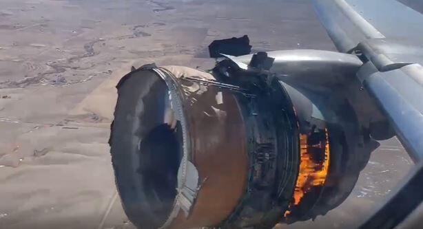 VIDEO: Airplane engine explosion, wreckage falling in the Denver metropolitan neighborhood |  Local News