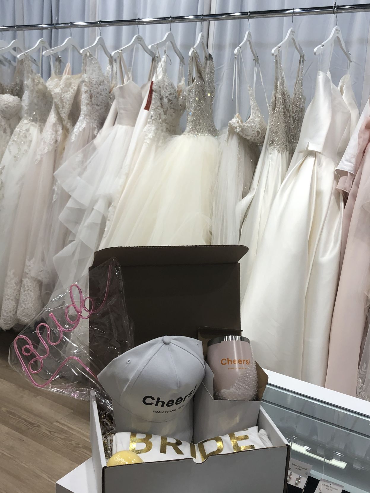 Make an appointment with your wedding dress at Something New