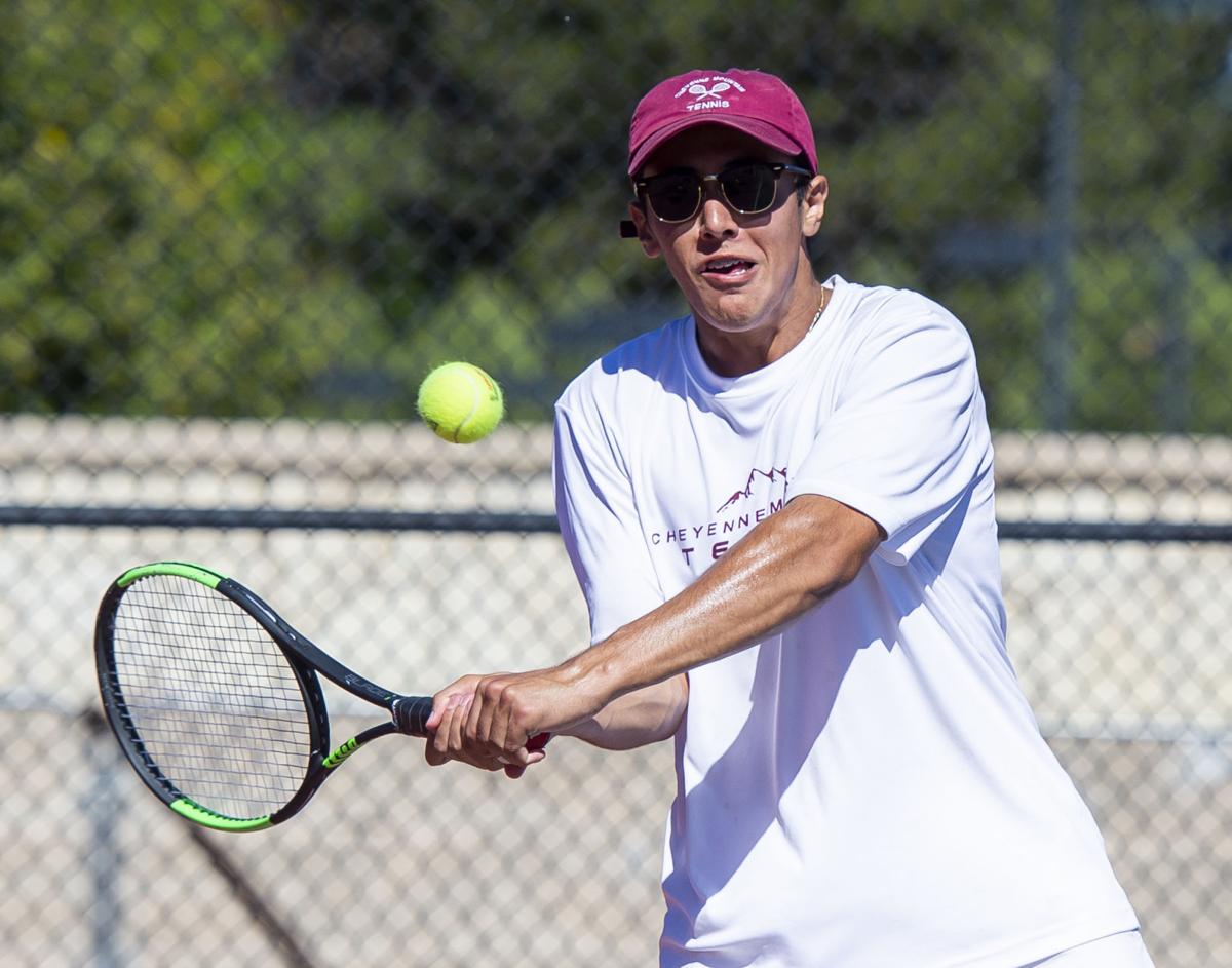 101418-s-boystennis-gallery