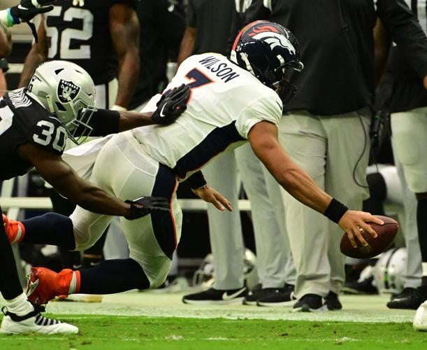 Broncos vs. Raiders: Broncos fall 32-23 to Raiders in AFC West opener, Denver Broncos