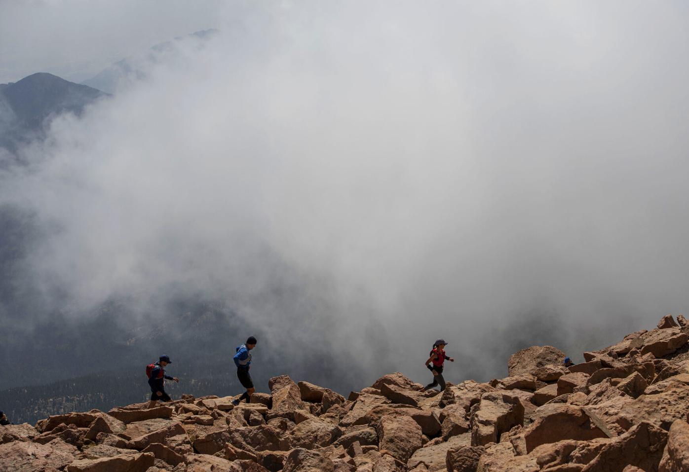 082221-news-pikespeakascent 10.jpg