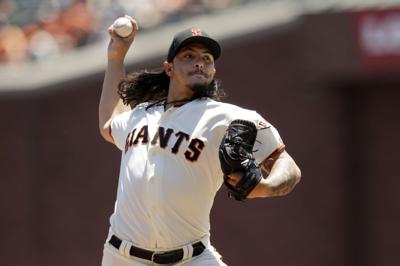 Giants pitcher Dereck Rodriguez, Pudge's son, will pitch against
