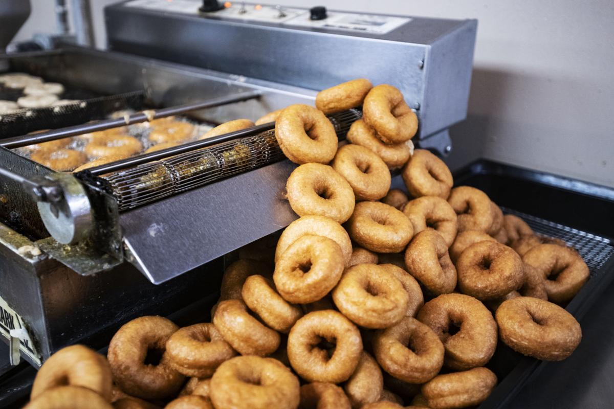 Pikes Peak Coffee >> Pikes Peak Summit House Donuts: In search of secret ... Pikes Peak Coffee >> Pikes Peak Summit House Donuts: In search of secret ...