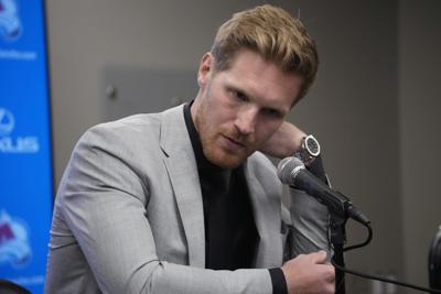 Avalanche Landeskog Knee Surgery Hockey