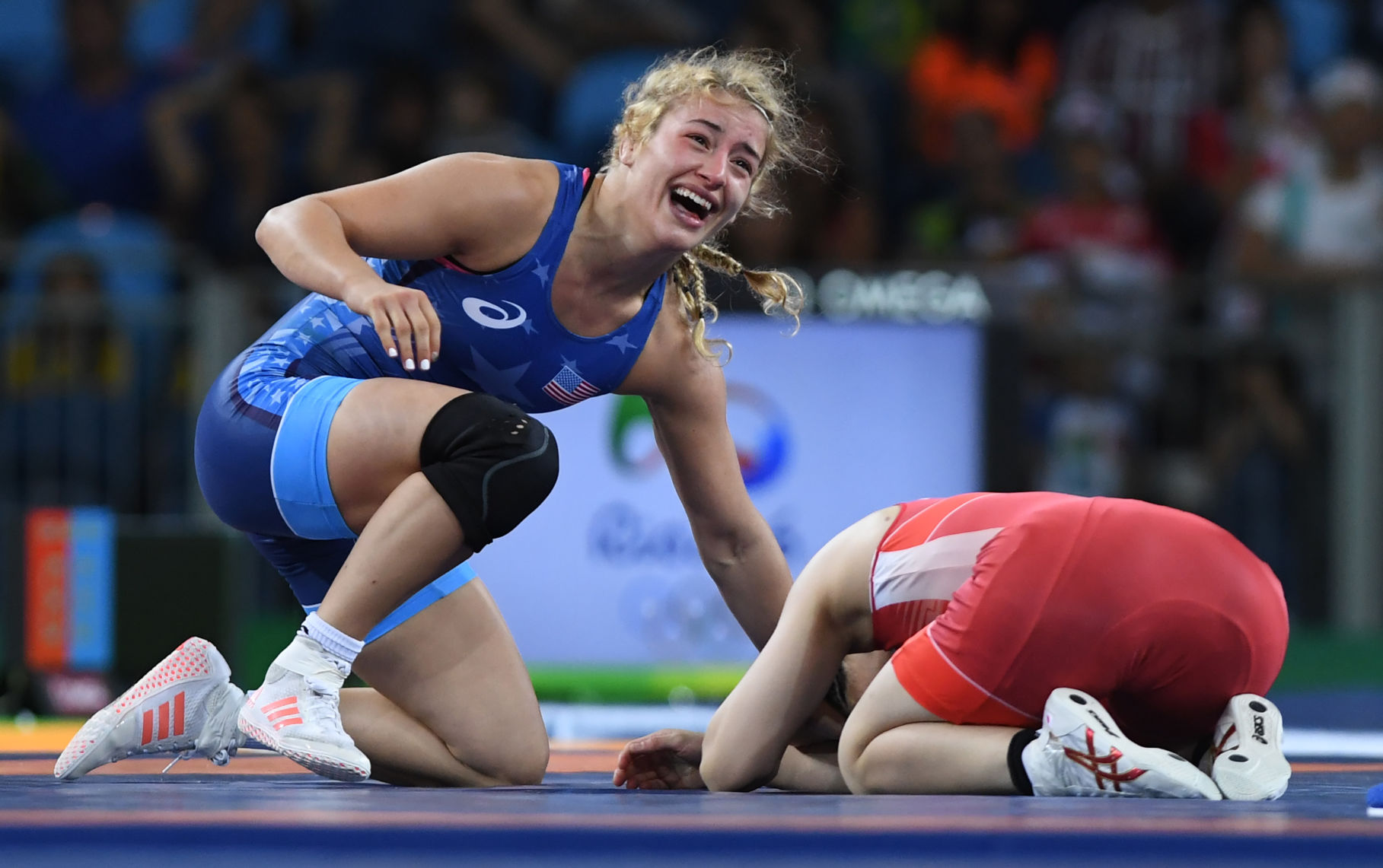 Maroulis beats legend, captures first womens freestyle wrestling gold for U.S