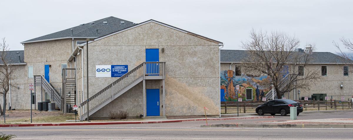 Halfway house residents struggle to buy food, medicine after facility issues run of bad checks | Premium